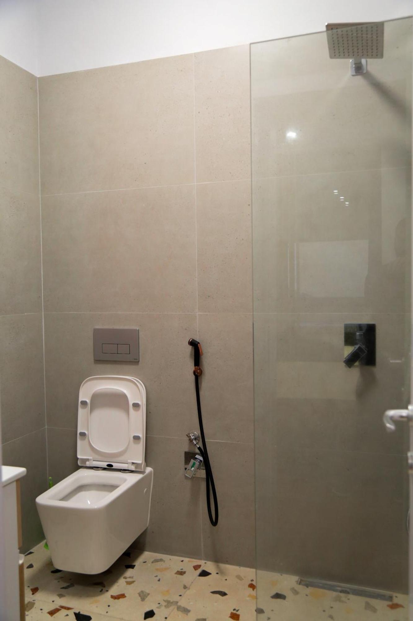 Be Solei Studio Apartments Sol 2 Tirana Esterno foto