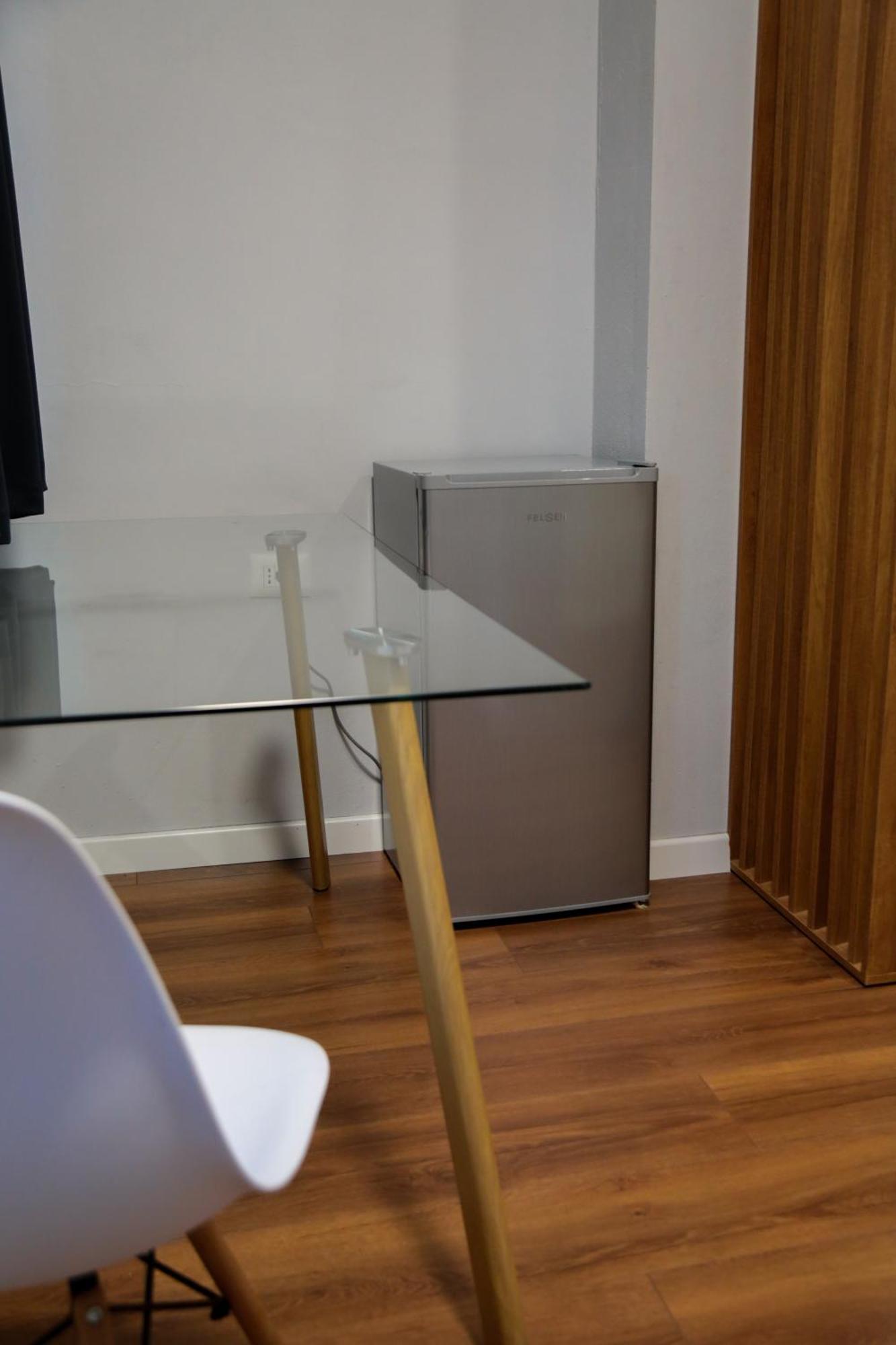 Be Solei Studio Apartments Sol 2 Tirana Esterno foto